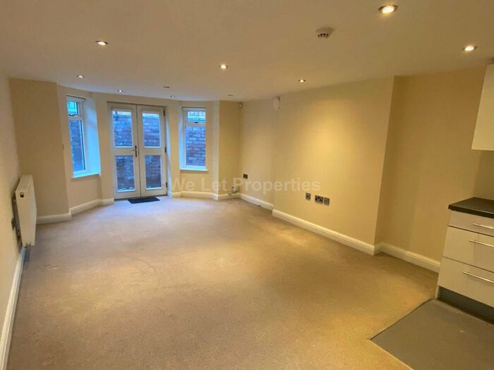 2 Bedroom Flat To Rent In Manchester Road, Chorlton, M21