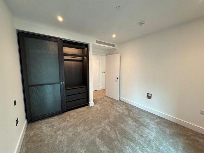 1 Bedroom Flat To Rent In Palmer Road, London, SW11