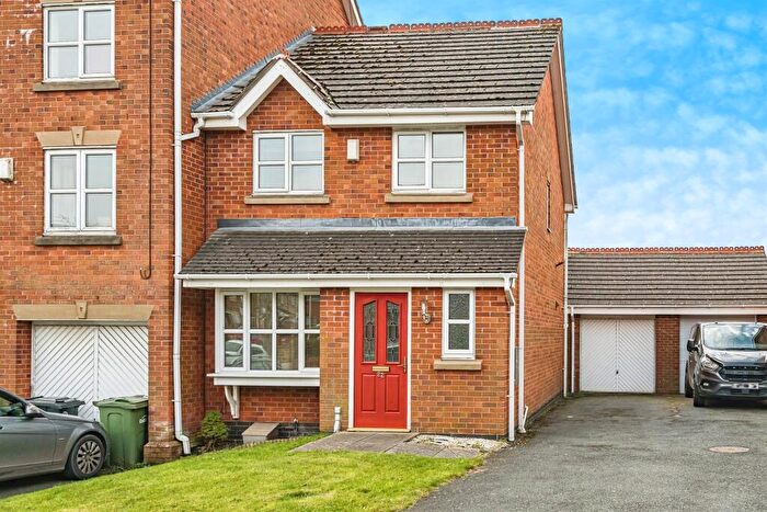 3 Bedroom House To Rent In Malthouse Drive, Dudley, DY1