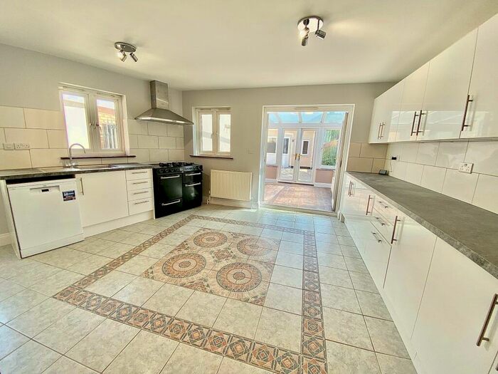 3 Bedroom House To Rent In Windermere Avenue, RM12