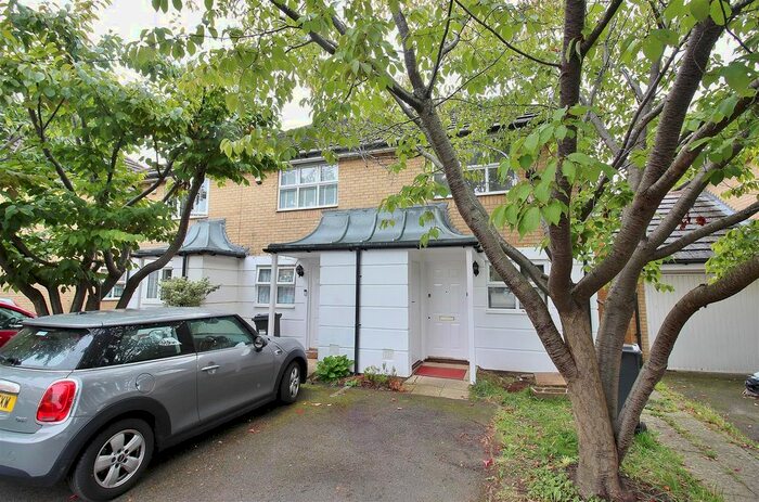 2 Bedroom Terraced House To Rent In Hillary Drive, Isleworth, TW7