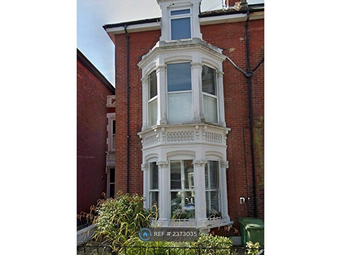 2 Bedroom Flat To Rent In St Edwards Road, Portsmouth, PO5