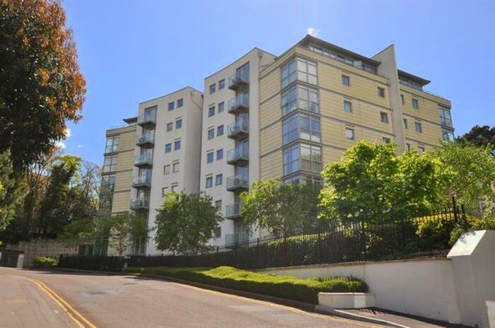 1 Bedroom Apartment To Rent In St Peters Road, Bournemouth, BH1