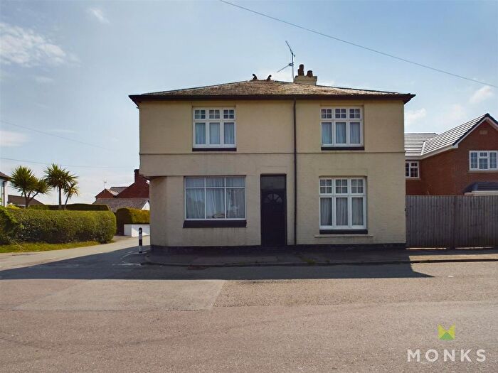 4 Bedroom Detached House For Sale In Ellesmere Road, St. Martins, Oswestry, SY11