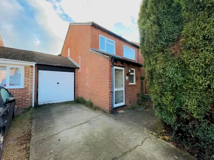 3 Bedroom Detached House To Rent In Didcot, Oxfordshire, OX11