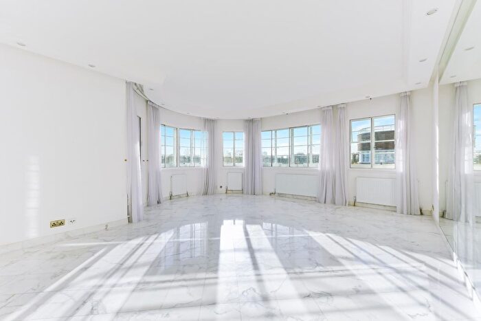 2 Bedroom Flat To Rent In Stockleigh Hall, Westminster, NW8