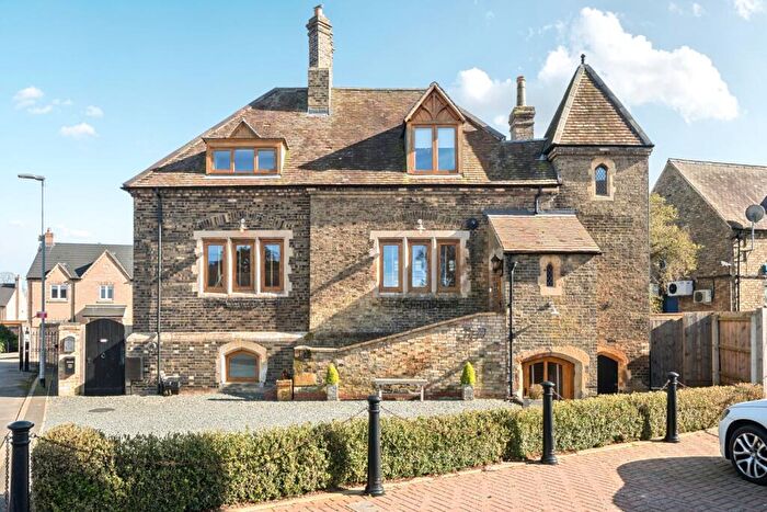 3 Bedroom Detached House For Sale In Crown Close, Thorney, Peterborough, Cambridgeshire, PE6