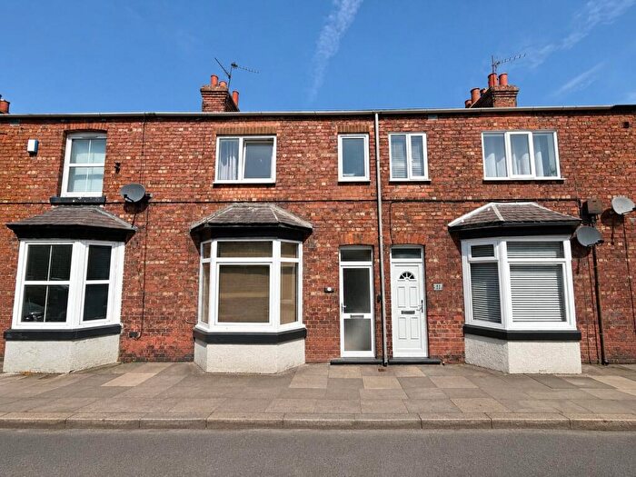 3 Bedroom Terraced House For Sale In Quaker Lane, Northallerton, North Yorkshire, DL6