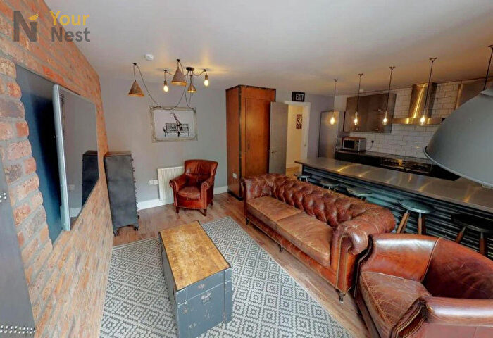 5 Bedroom Flat To Rent In Flat, The Grid, Hyde Park Leeds, LS6