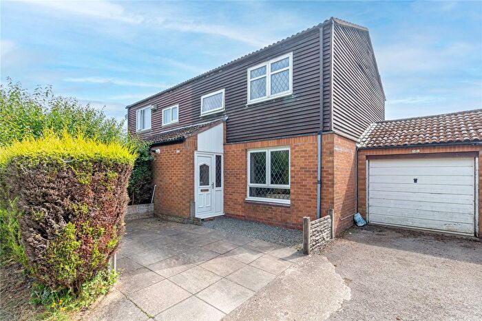 3 Bedroom Semi-Detached House For Sale In Dorset Close, Rubery, Rednal, Birmingham, B45