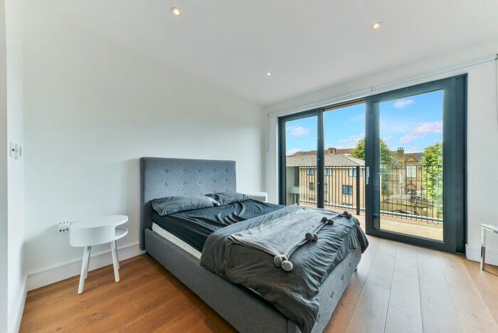 Studio To Rent In Westworth House, The Kingsley, Hammersmith, W6