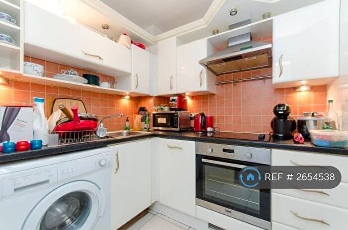 1 Bedroom Flat To Rent In Central House, London, E15