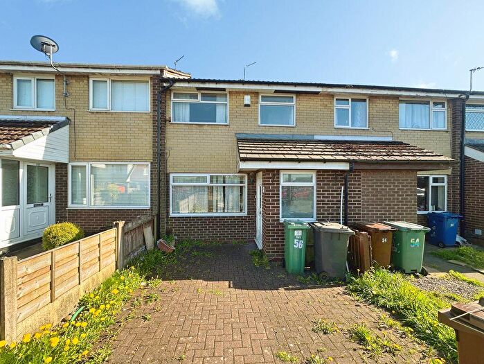 3 Bedroom Terraced House For Sale In Mode Hill Lane, Whitefield, M45