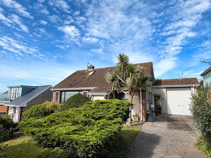 3 Bedroom Detached House For Sale In Brig Y Don Hill, Ogmore By Sea, The Vale Of Glamorgan, CF32