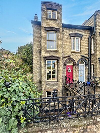 4 Bedroom Semi-Detached House For Sale In Old North Road, Royston, SG8