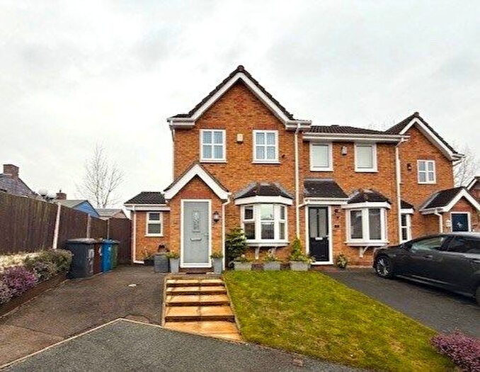 2 Bedroom Semi Detached House To Rent In Hornbeam Crescent, Ashton-In-Makerfield, WN4