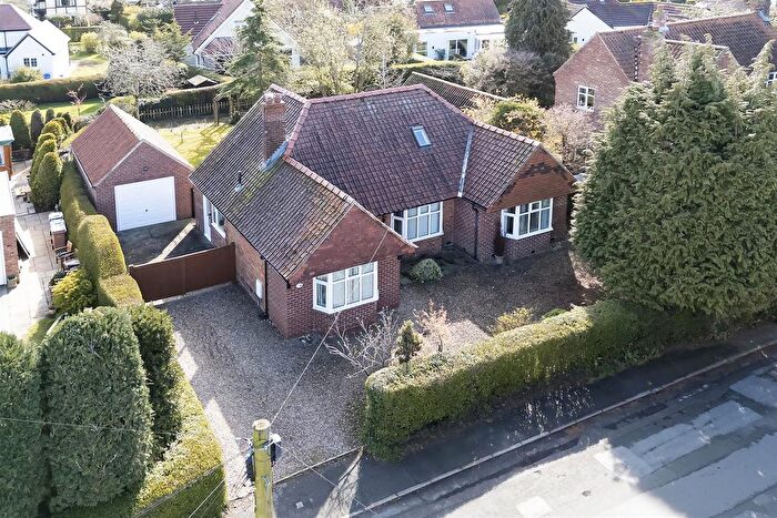 4 Bedroom Detached House For Sale In Sandstock Road, Pocklington, YO42