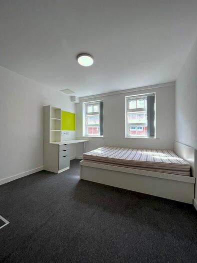 1 Bedroom Studio To Rent In Tudor Road, Leicester, LE3