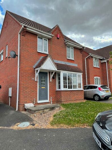 3 Bedroom Detached House To Rent In Dove Close, Sleaford, NG34