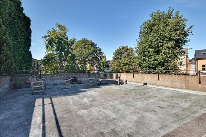 1 Bedroom Flat For Sale In Peabody Close, Devonshire Drive, Greenwich, London, SE10
