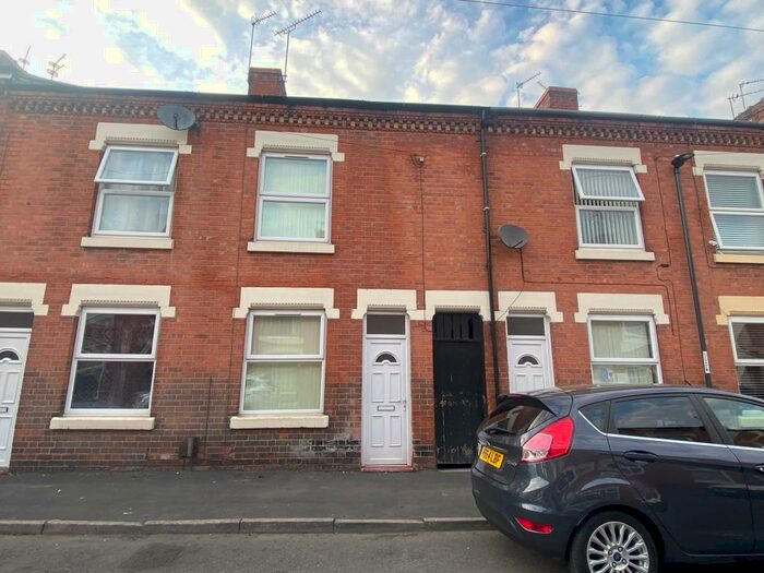3 Bedroom House To Rent In Westbury Street, Derby, DE22