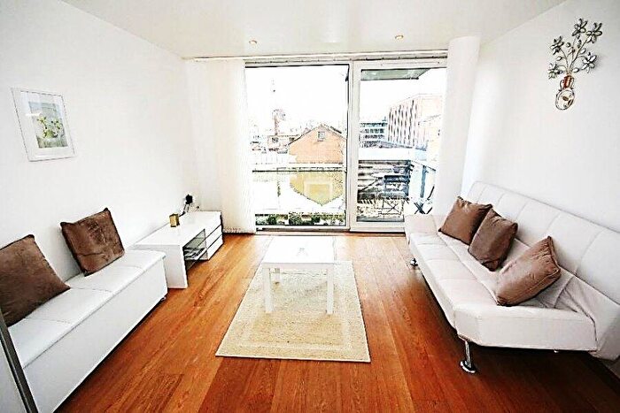 1 Bedroom Flat To Rent In Graham Street, Angel, N1