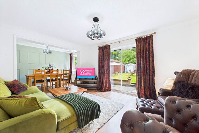 3 Bedroom Semi-Detached House For Sale In Stirling Street, Motherwell, ML1