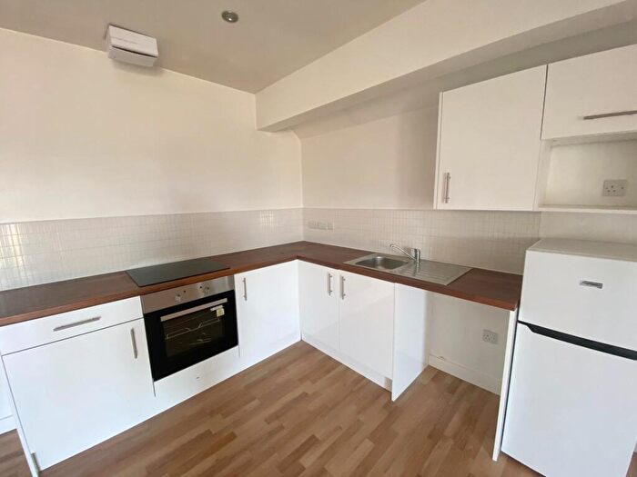 1 Bedroom Apartment To Rent In Markfield Court, Leicester, LE4