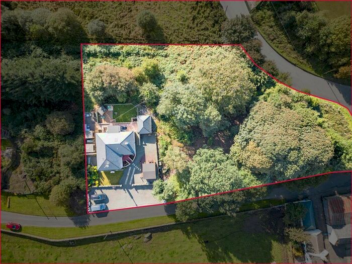3 Bedroom Detached Bungalow For Sale In Denny, FK6