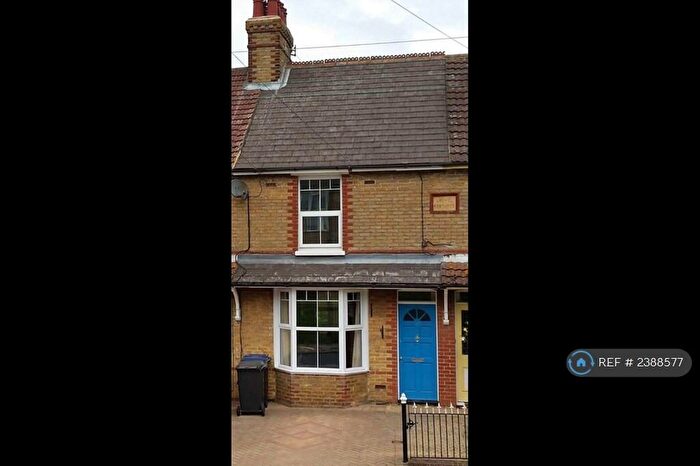 2 Bedroom Terraced House To Rent In Shalmsford Street, Canterbury, CT4