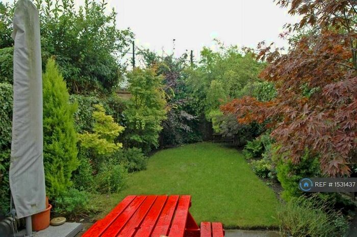 2 Bedroom Maisonette To Rent In Prince Of Wales Road, London, NW5