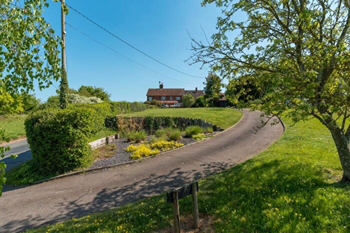 5 Bedroom Detached House For Sale In Lamarsh Road, Bures, Essex, CO8