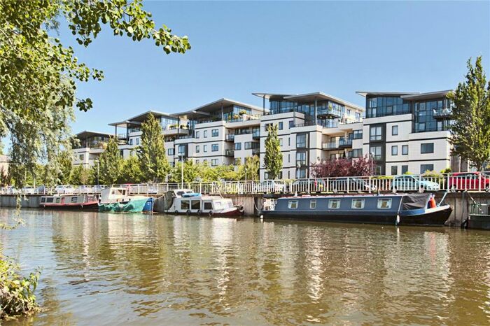 2 Bedroom Apartment To Rent In Riverside Place, Cambridge, CB5
