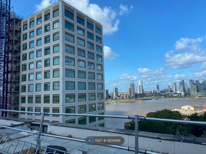 2 Bedroom Flat To Rent In Riverscape Walk, London, E16
