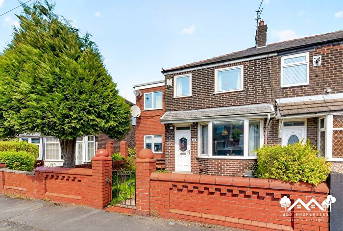 3 Bedroom End Terrace House For Sale In Bentham Road, Blackburn, BB2