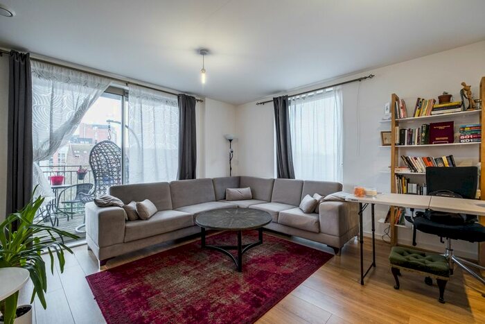 1 Bedroom Flat To Rent In Coster Avenue, London, N4