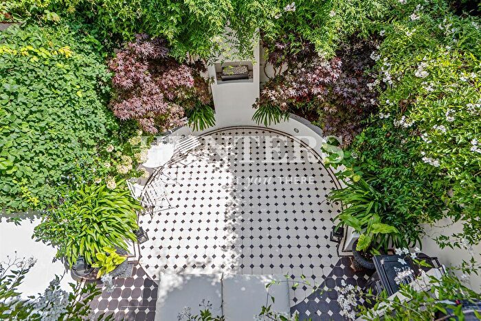 4 Bedroom House To Rent In Listria Park, London, N16