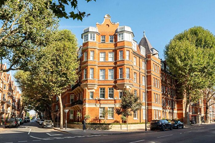 3 Bedroom Flat To Rent In Cheyne Court, Chelsea, SW3