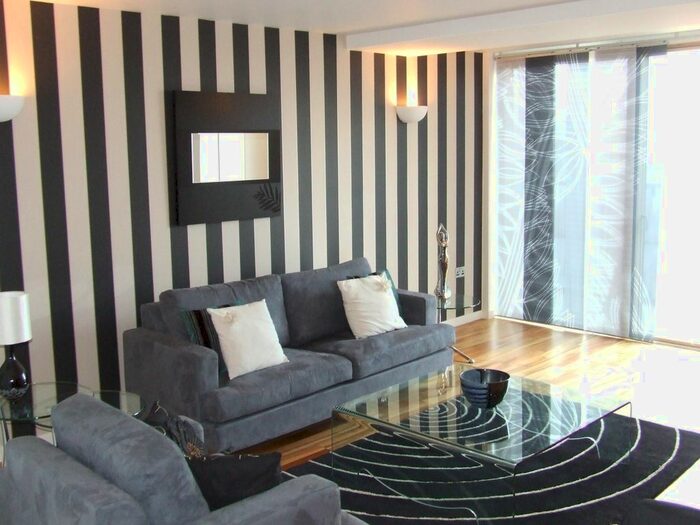 2 Bedroom Flat To Rent In Wellington Street, Leeds, West Yorkshire, Uk, LS1