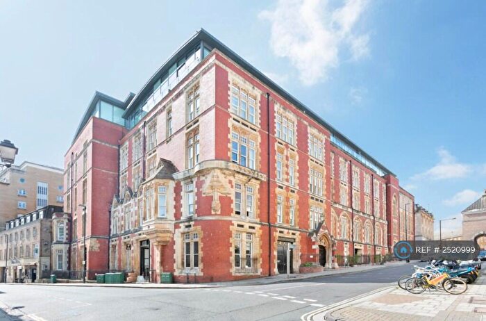 2 Bedroom Flat To Rent In Unity Street, Bristol, BS1