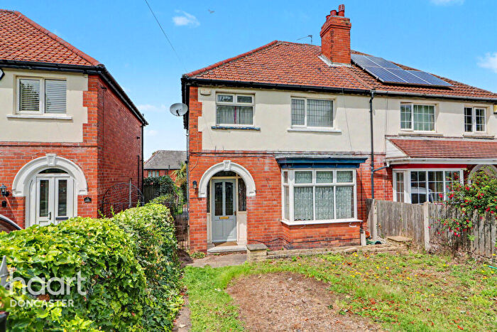3 Bedroom Semi-Detached House For Sale In The Grove, Wheatley Hills, Doncaster, DN2