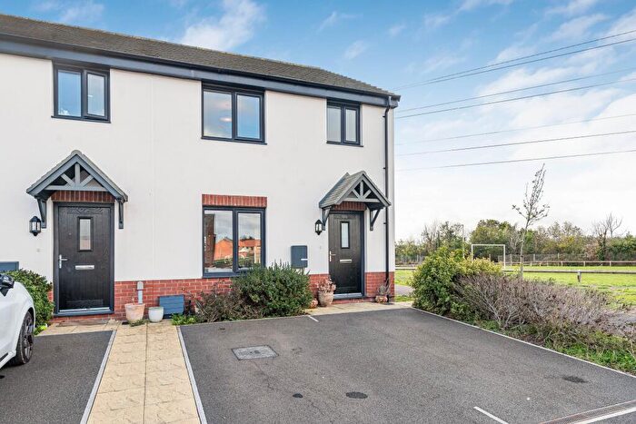 3 Bedroom End Of Terrace House For Sale In Fortibus Road, Exeter, EX2