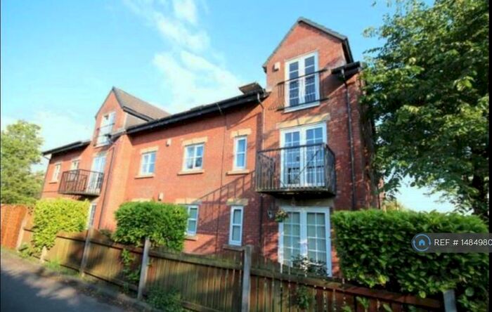2 Bedroom Flat To Rent In Burns Court, Rochdale, OL11