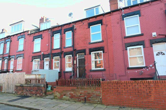 2 Bedroom Terraced House To Rent In Nowell Walk, Leeds, West Yorkshire LS9