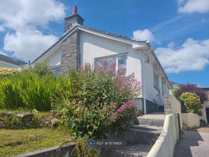 3 Bedroom Bungalow To Rent In Cunningham Park, Mabe Burnthouse, Penryn, TR10