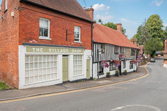 3 Bedroom Semi-Detached House For Sale In The Street, Sevenoaks, TN15