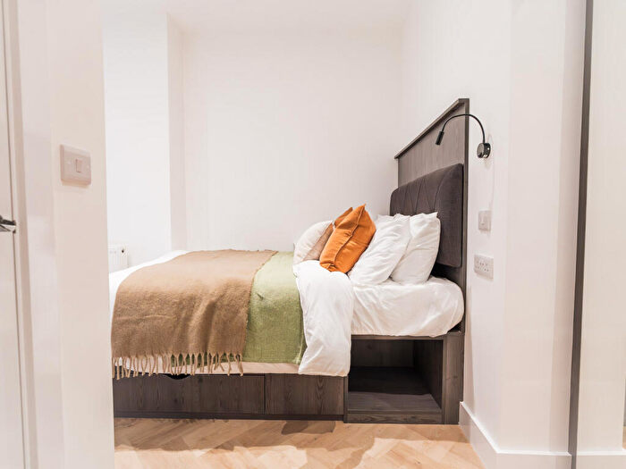 1 Bedroom Apartment To Rent In Apt, Churchill House Residence #, LG03