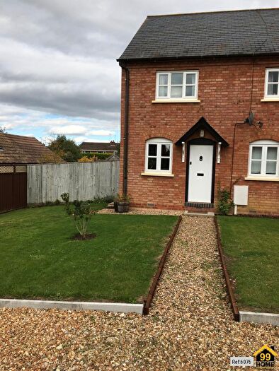 2 Bedroom End Of Terrace House To Rent In Chaloners Hill, Steeple Claydon, Buckinghamshire, MK18