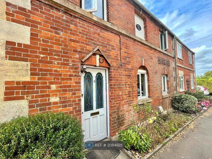 3 Bedroom Terraced House To Rent In Common Hill, Steeple Ashton, Trowbridge, BA14