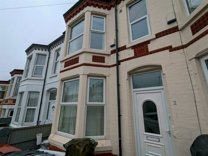 2 Bedroom Maisonette To Rent In St. Lucia Road, Wallasey, CH44